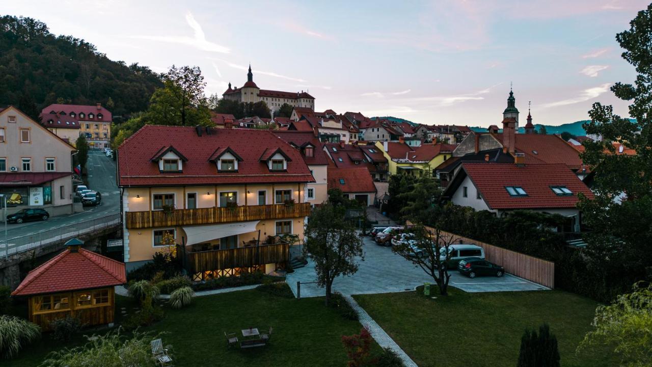 Hotel Zamorc Skofja Loka Bagian luar foto
