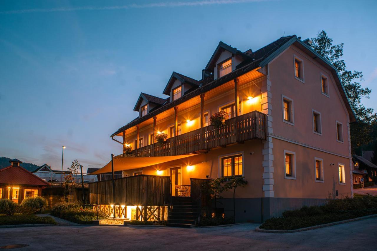 Hotel Zamorc Skofja Loka Bagian luar foto