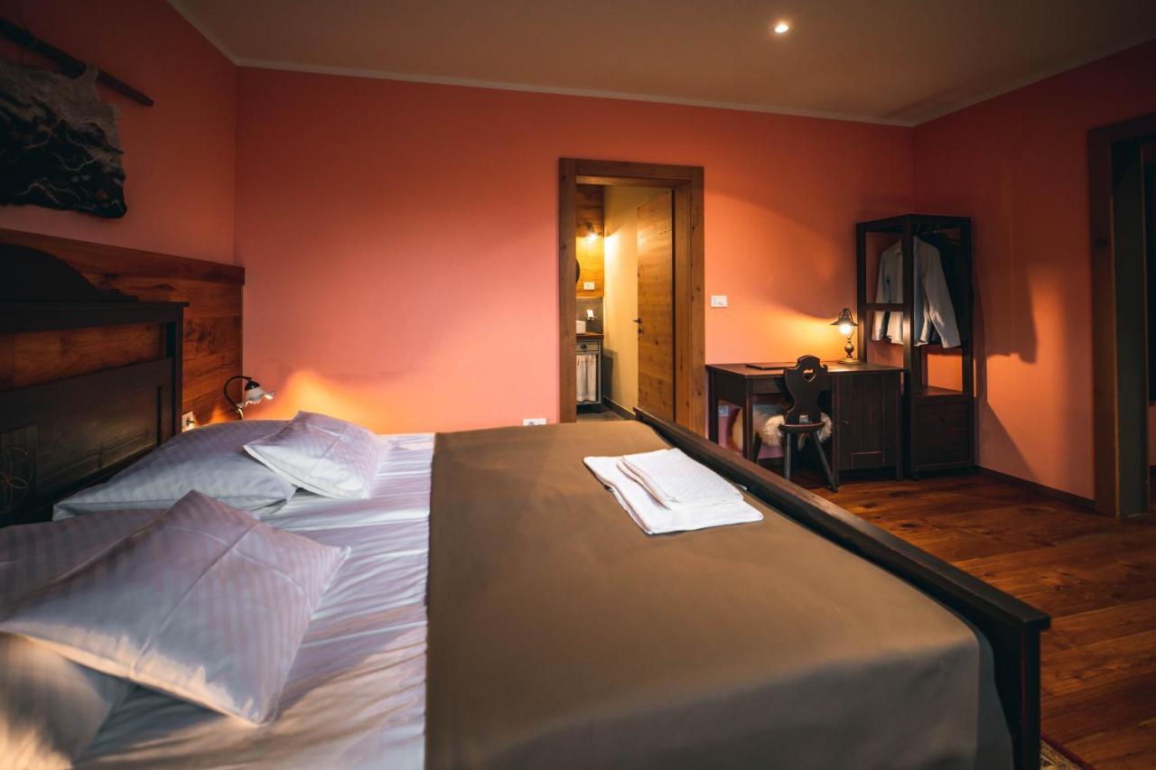 Hotel Zamorc Skofja Loka Bagian luar foto