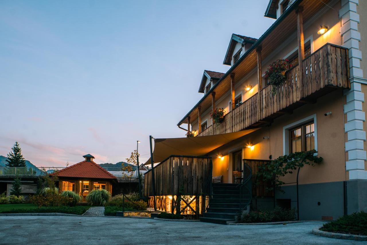 Hotel Zamorc Skofja Loka Bagian luar foto